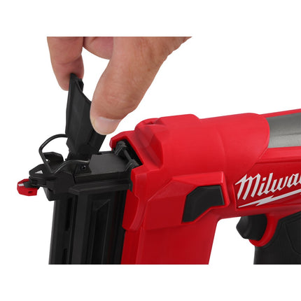 Afbeelding MILWAUKEE® m12 fuel™ 18 ga rechte tacker M12 FCN18GS