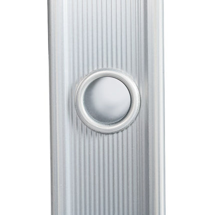 Detail van de gefelste laddersport van de Solide professionele gecoate aluminium ladder.