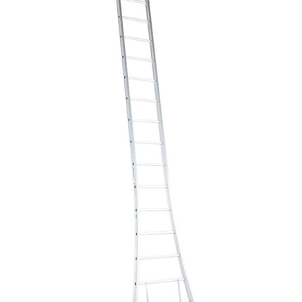 Solide professionele gecoate aluminium ladder met 18 treden en open voet, geschikt voor professioneel gebruik.