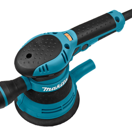 Makita BO5041 230V Handpalm Excenterschuurmachine in Doos