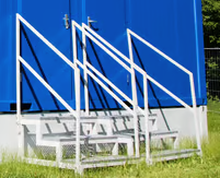 CONTAINEX Gegalvaniseerde trap voor Vuilwatertank
